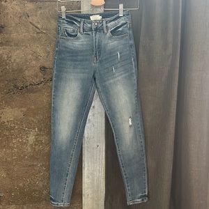 Women’s 25 Böhme Jeans *New w/ out Tag*
